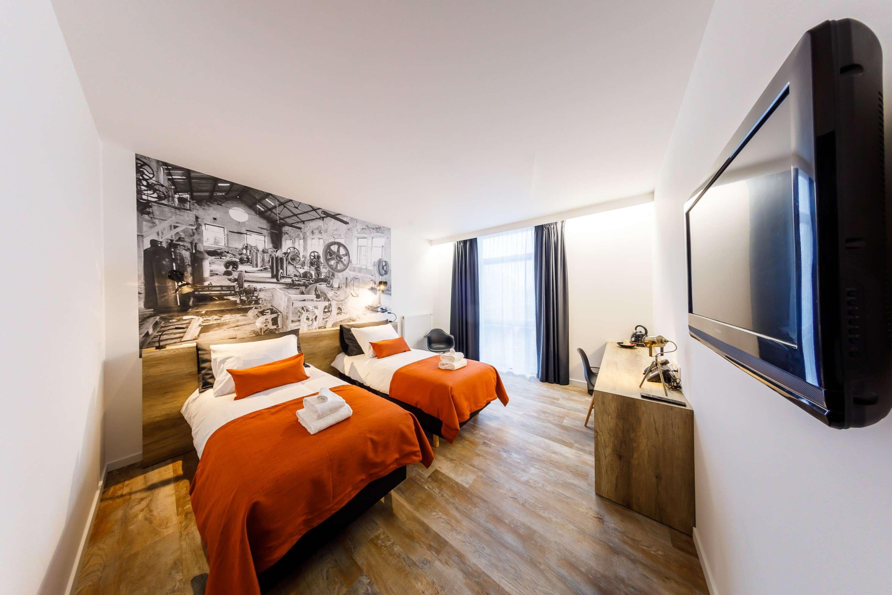 Hotel B-inn 3*