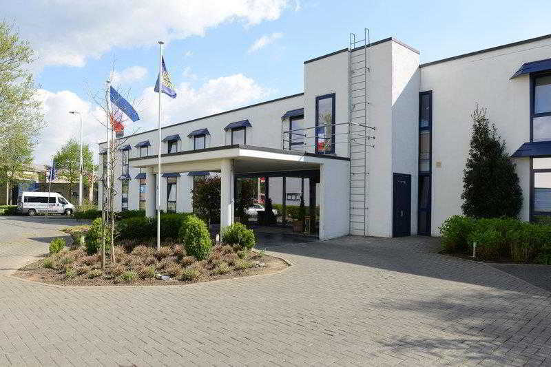 B-inn Hotel 3*